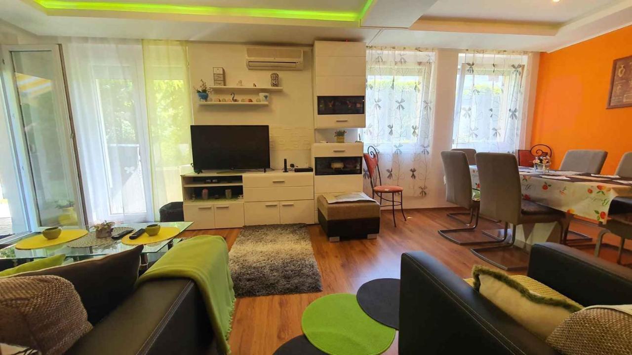 Zoeldlomb Apartman Siófok Exteriér fotografie